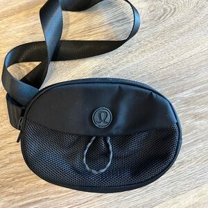 Lululemon belt bag